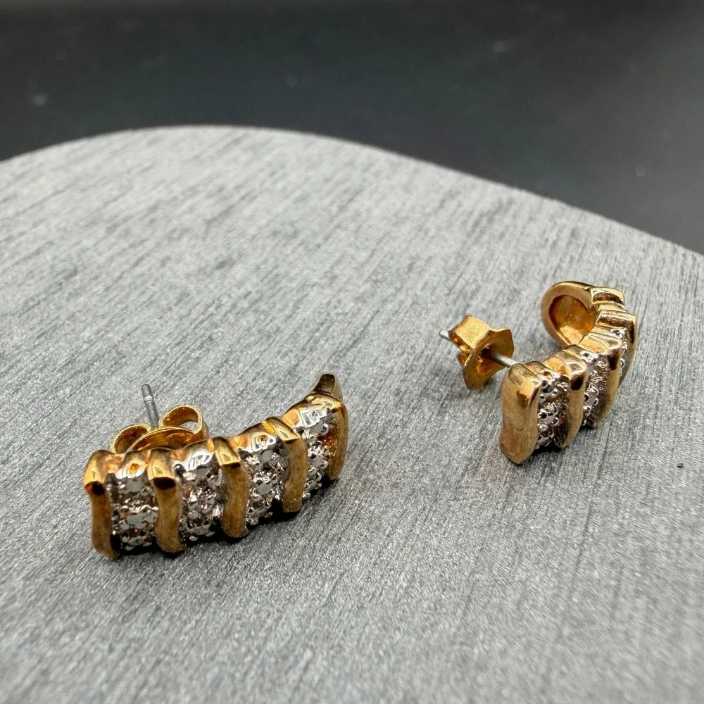 Gold Tone Crystal Curved Bar Stud Earrings Sparkly Statement Minimalist Gift